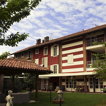 Maison Louis Villa Trofarello Bagian luar foto
