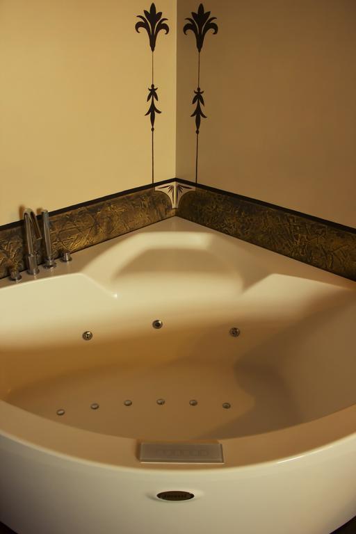 Maison Louis Villa Trofarello Bagian luar foto