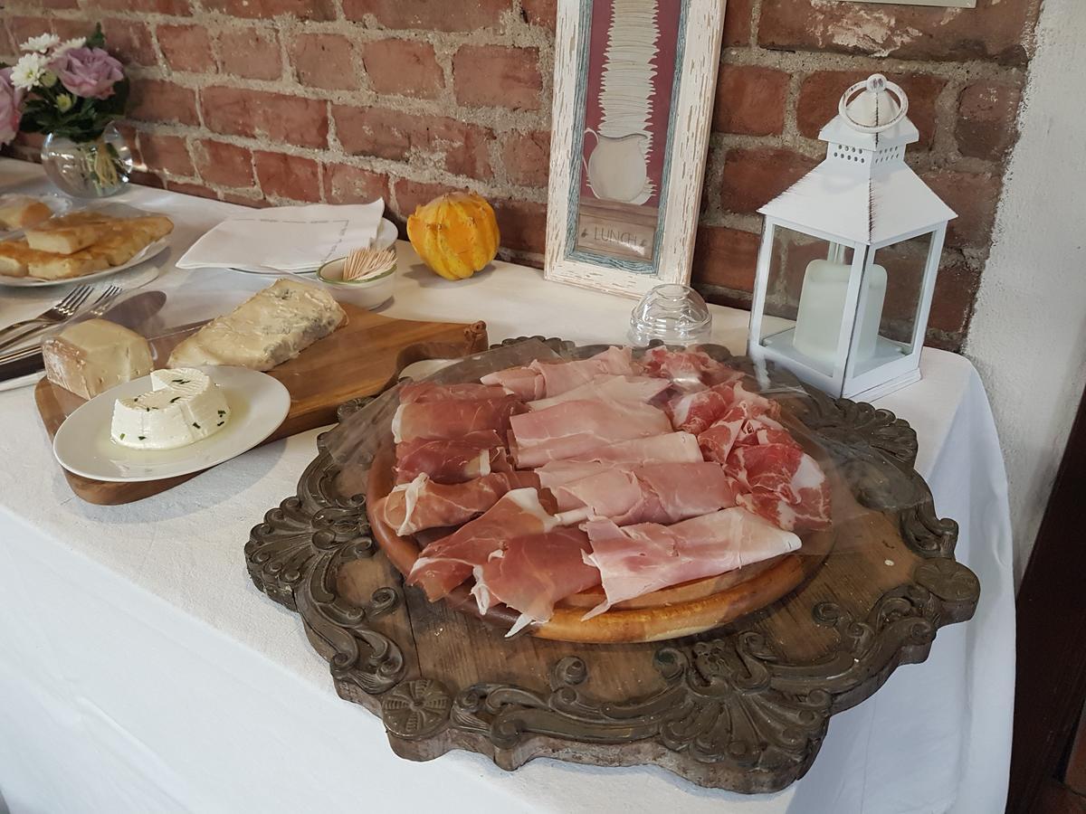Maison Louis Villa Trofarello Bagian luar foto